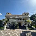 Отель Le Zagare Relais & 4*