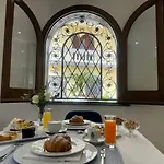 Отель Le Zagare Relais & 4*