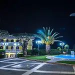 Отель Le Zagare Relais & Граньяно