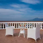Le Zagare Relais & Отель Граньяно