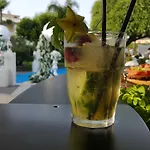 Отель Le Zagare Relais & 4*