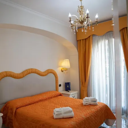 Le Zagare Relais & Hotel 4*