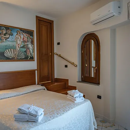 Le Zagare Relais & Hotel 4*