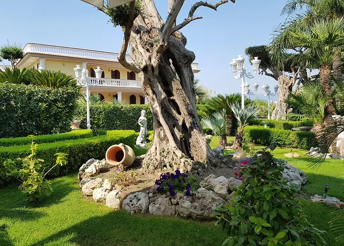 Ξενοδοχείο Le Zagare Relais & 4*